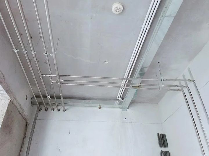 薄壁黄瓜视频下载APP最新版水管安装.jpg